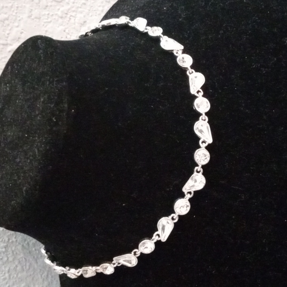 Neclace